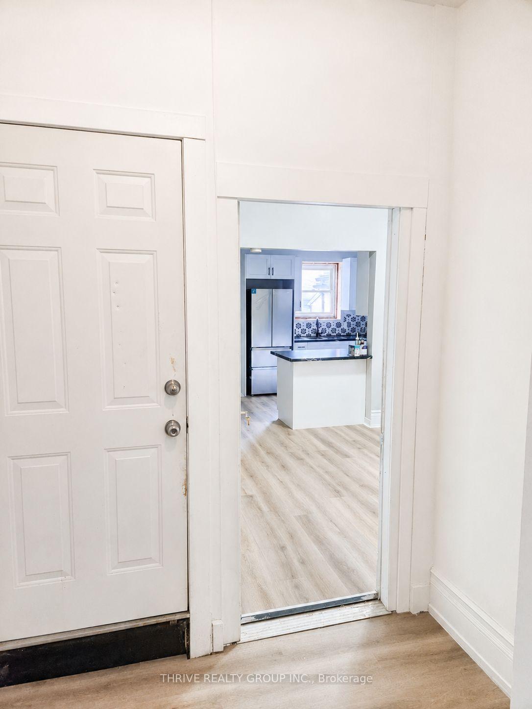 Photo 2 of 261 Clarence Street, London, East K — HOMEH