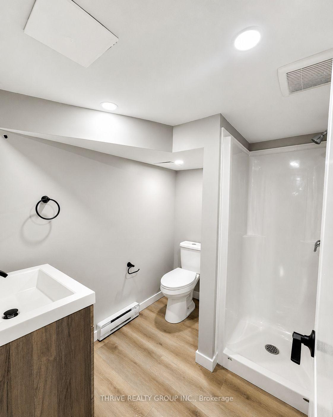Photo 8 of 261 Clarence Street, London, East K — HOMEH