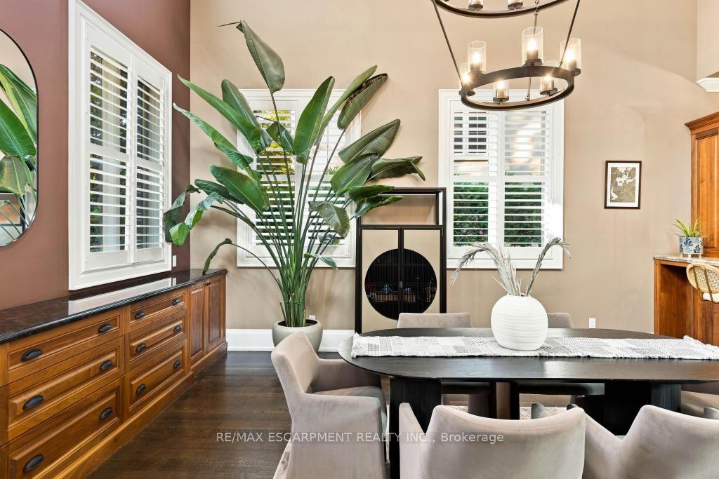 Photo 22 of 253 Rossmore Boulevard, Burlington, Roseland — HOMEH