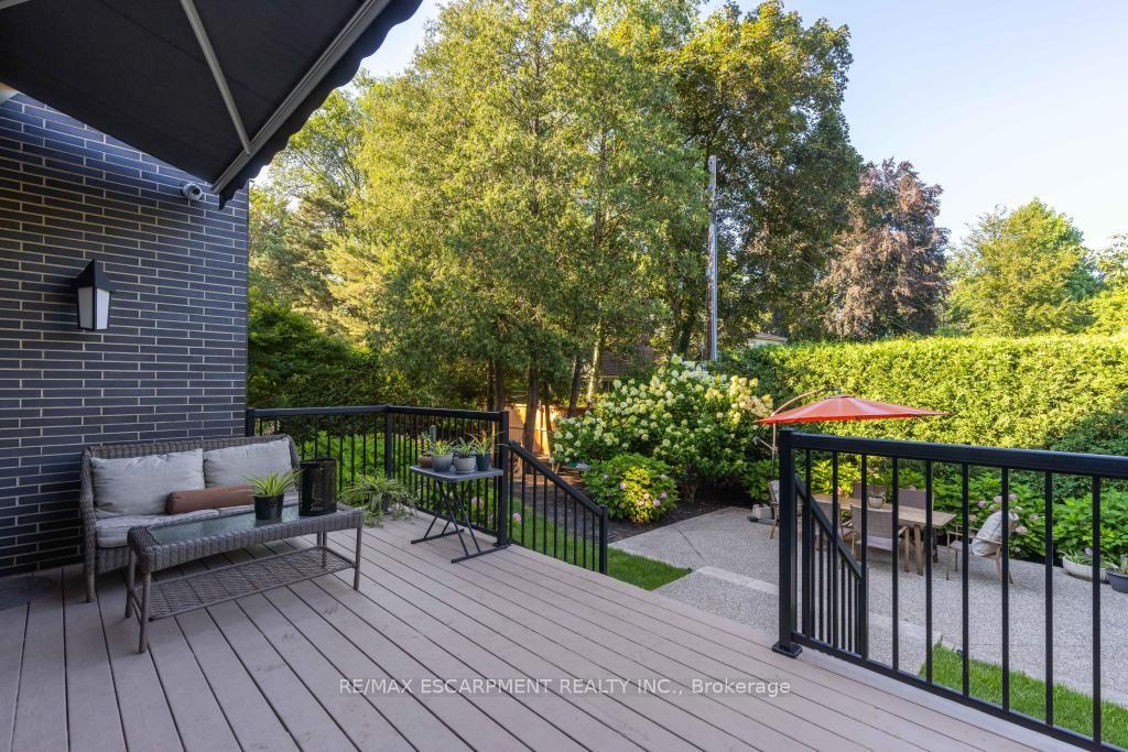 Photo 47 of 253 Rossmore Boulevard, Burlington, Roseland — HOMEH