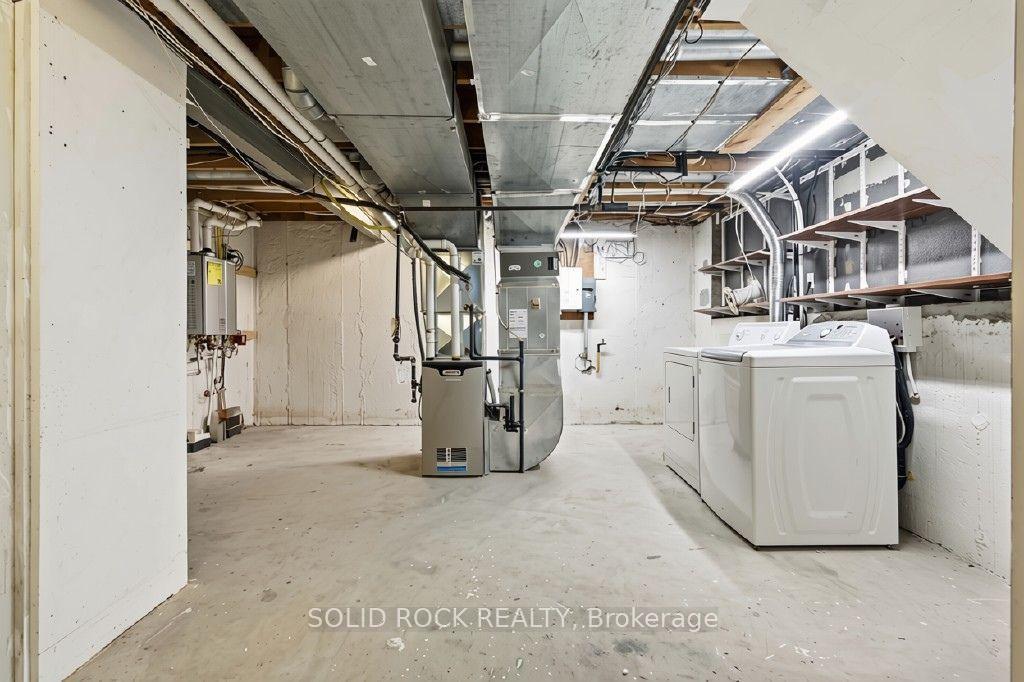 Photo 19 of 2158 Fillmore Crescent, Ottawa, Beacon Hill North — HOMEH
