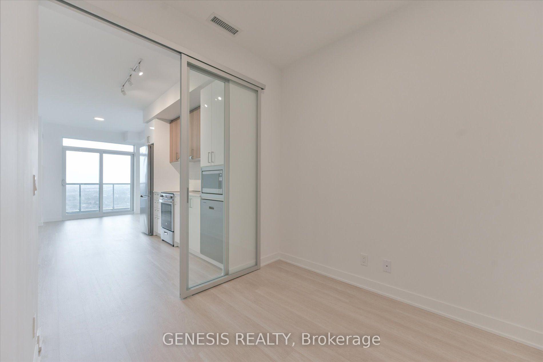 Photo 17 of Unit 2203, 30 Upper Mall Way, Vaughan, Brownridge — HOMEH