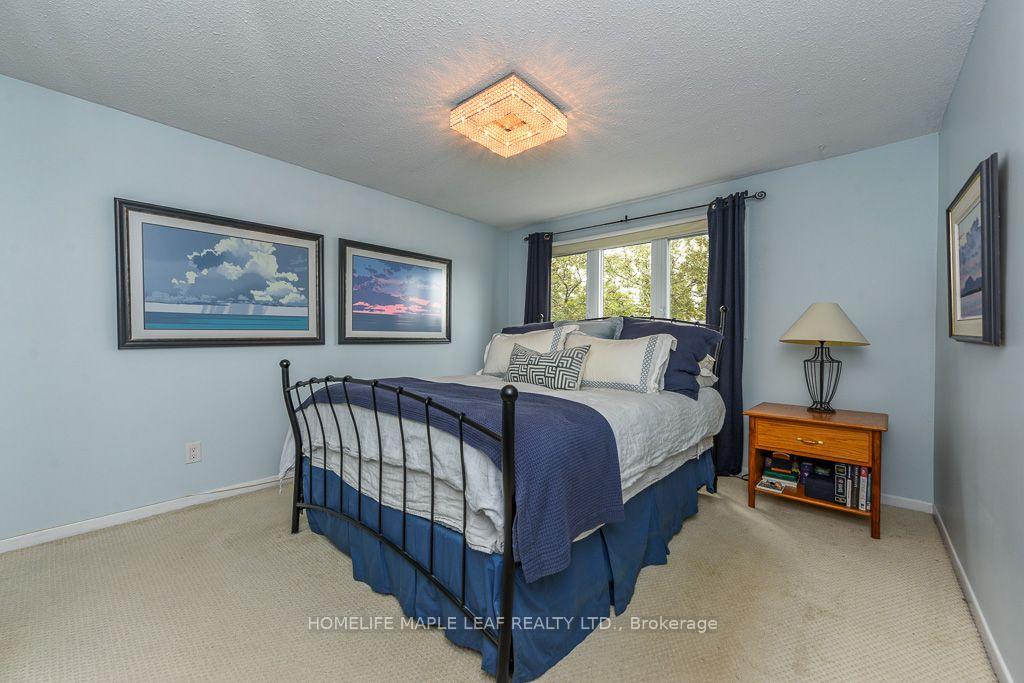 Photo 31 of 30 Primrose Crescent, Brampton, Heart Lake West — HOMEH