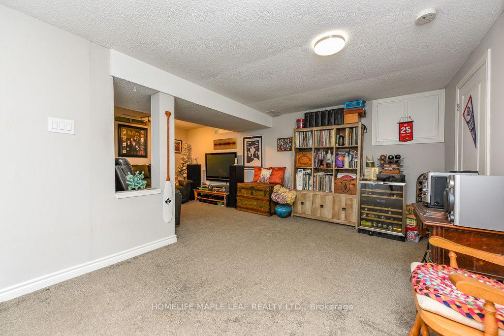 Photo 36 of 30 Primrose Crescent, Brampton, Heart Lake West — HOMEH
