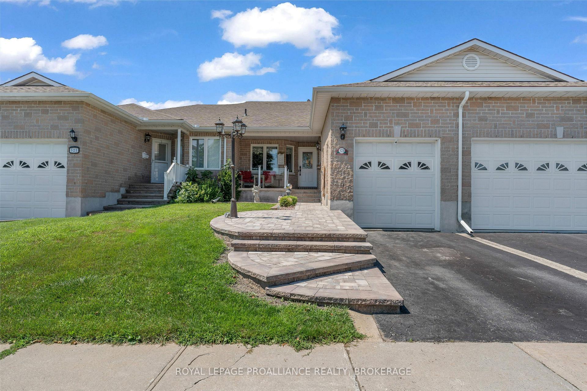 Photo 2 of 523 Trimble Gate, Kingston, City SouthWest — HOMEH