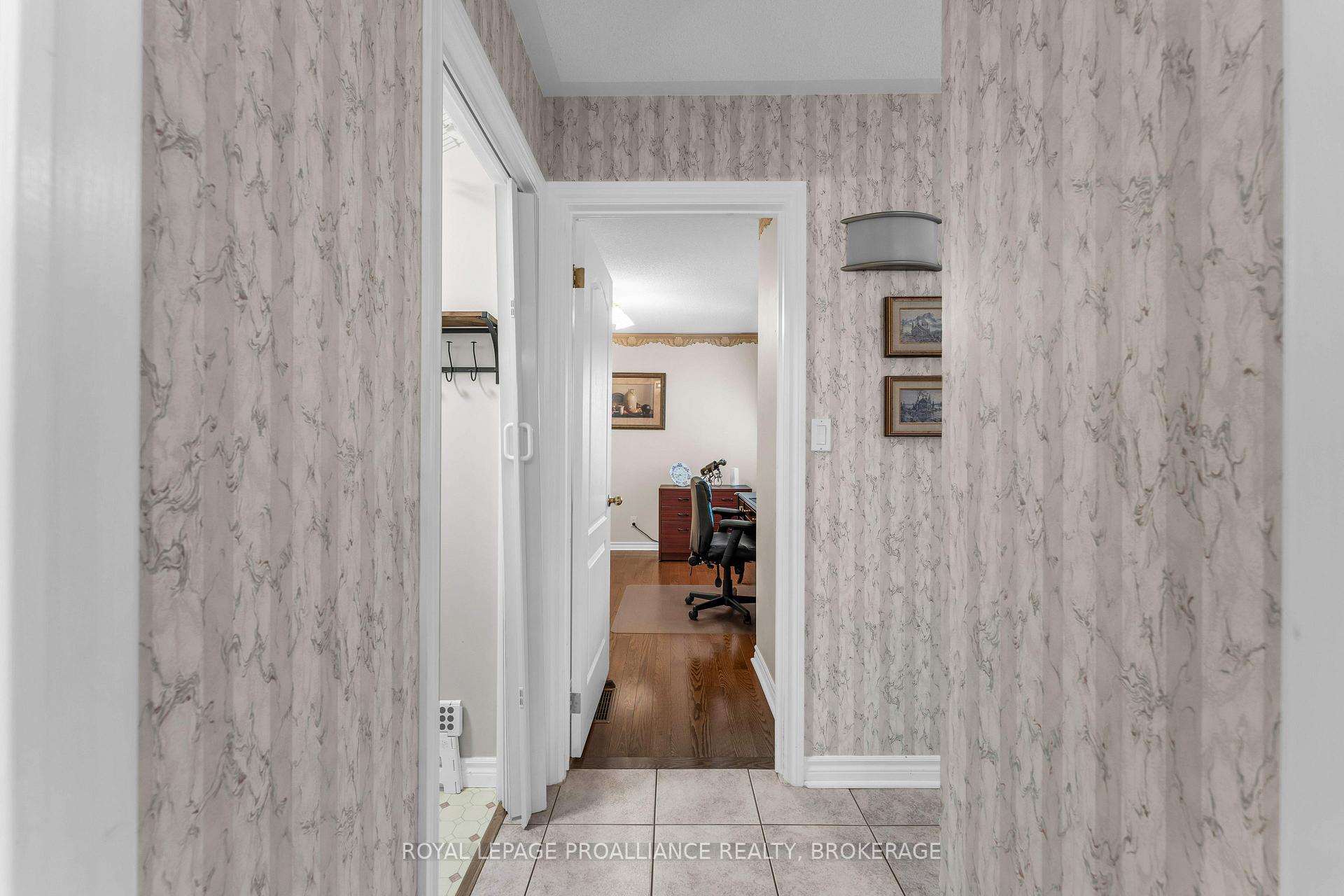 Photo 19 of 523 Trimble Gate, Kingston, City SouthWest — HOMEH