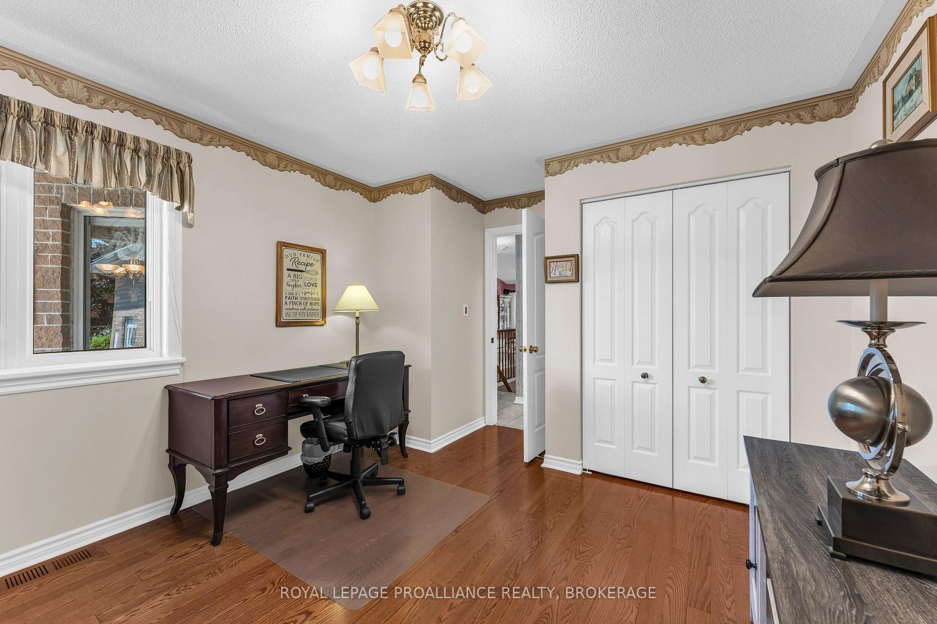 Photo 23 of 523 Trimble Gate, Kingston, City SouthWest — HOMEH