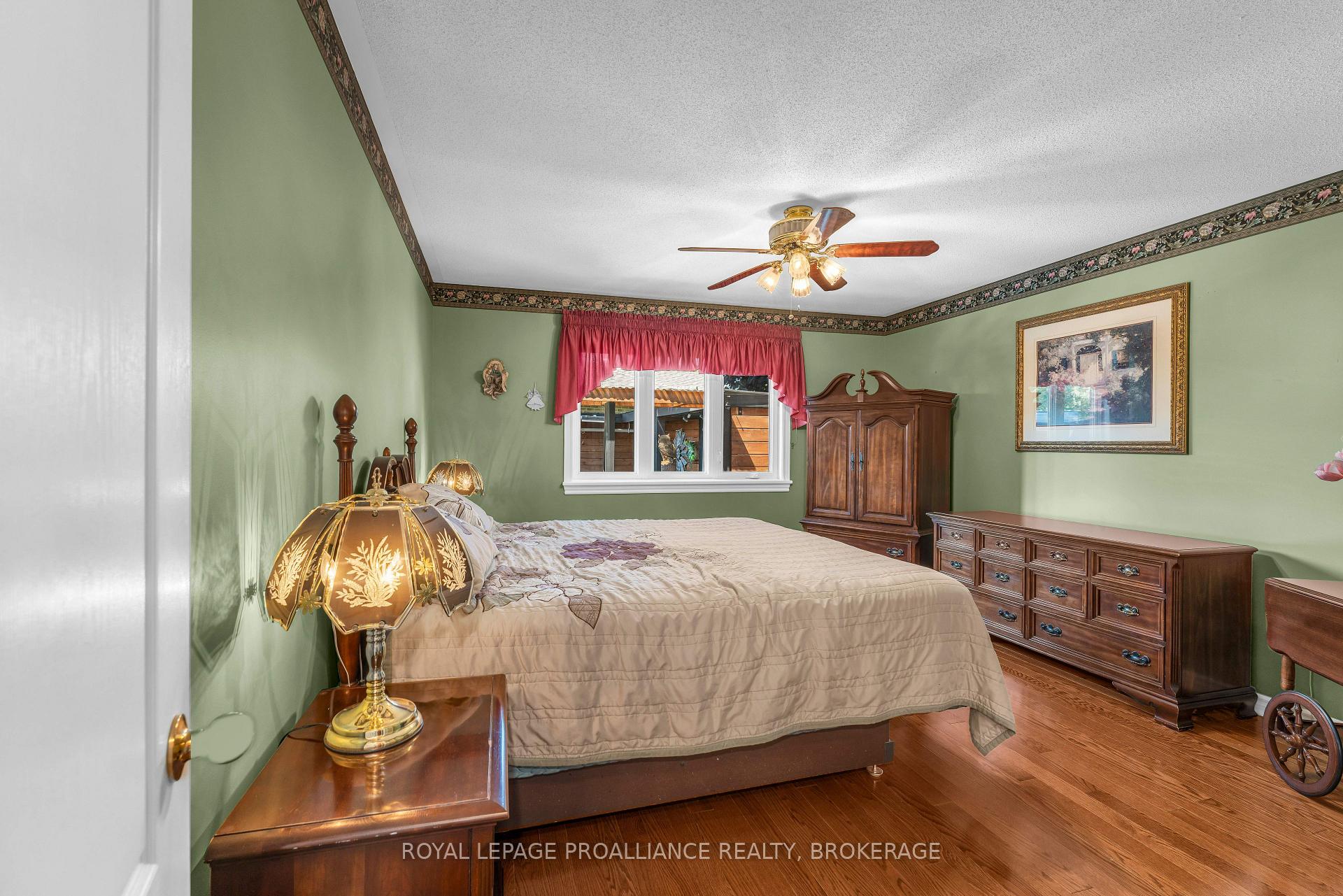 Photo 25 of 523 Trimble Gate, Kingston, City SouthWest — HOMEH