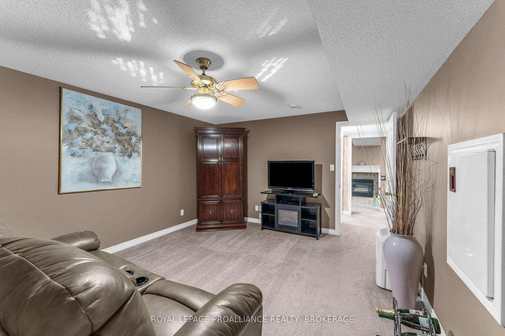 Photo 35 of 523 Trimble Gate, Kingston, City SouthWest — HOMEH