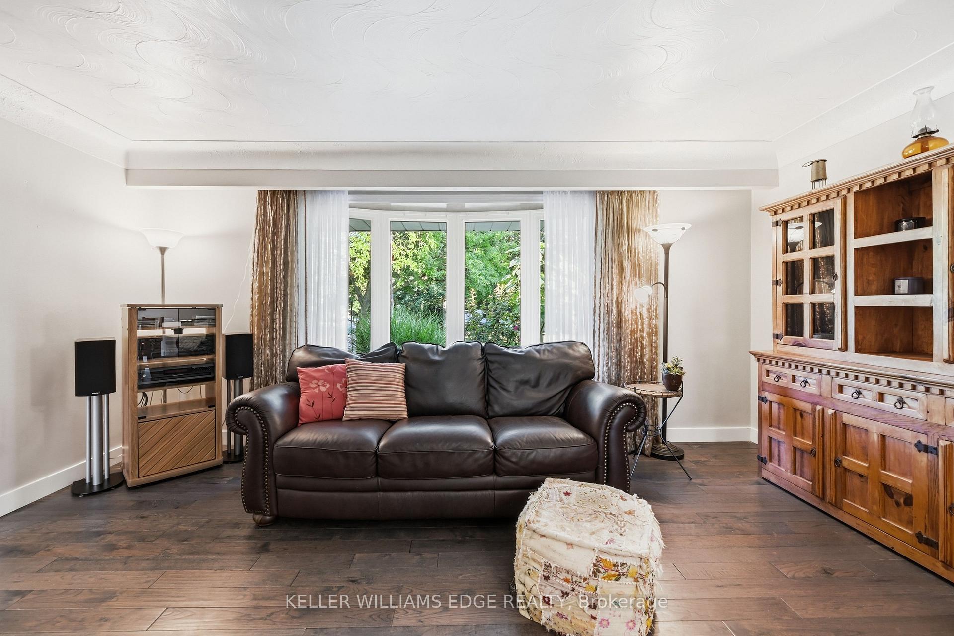 Photo 10 of 2407 St. Frances Drive, Burlington, Mountainside — HOMEH