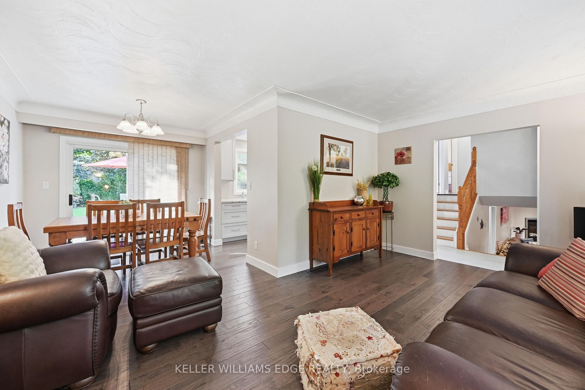 Photo 11 of 2407 St. Frances Drive, Burlington, Mountainside — HOMEH