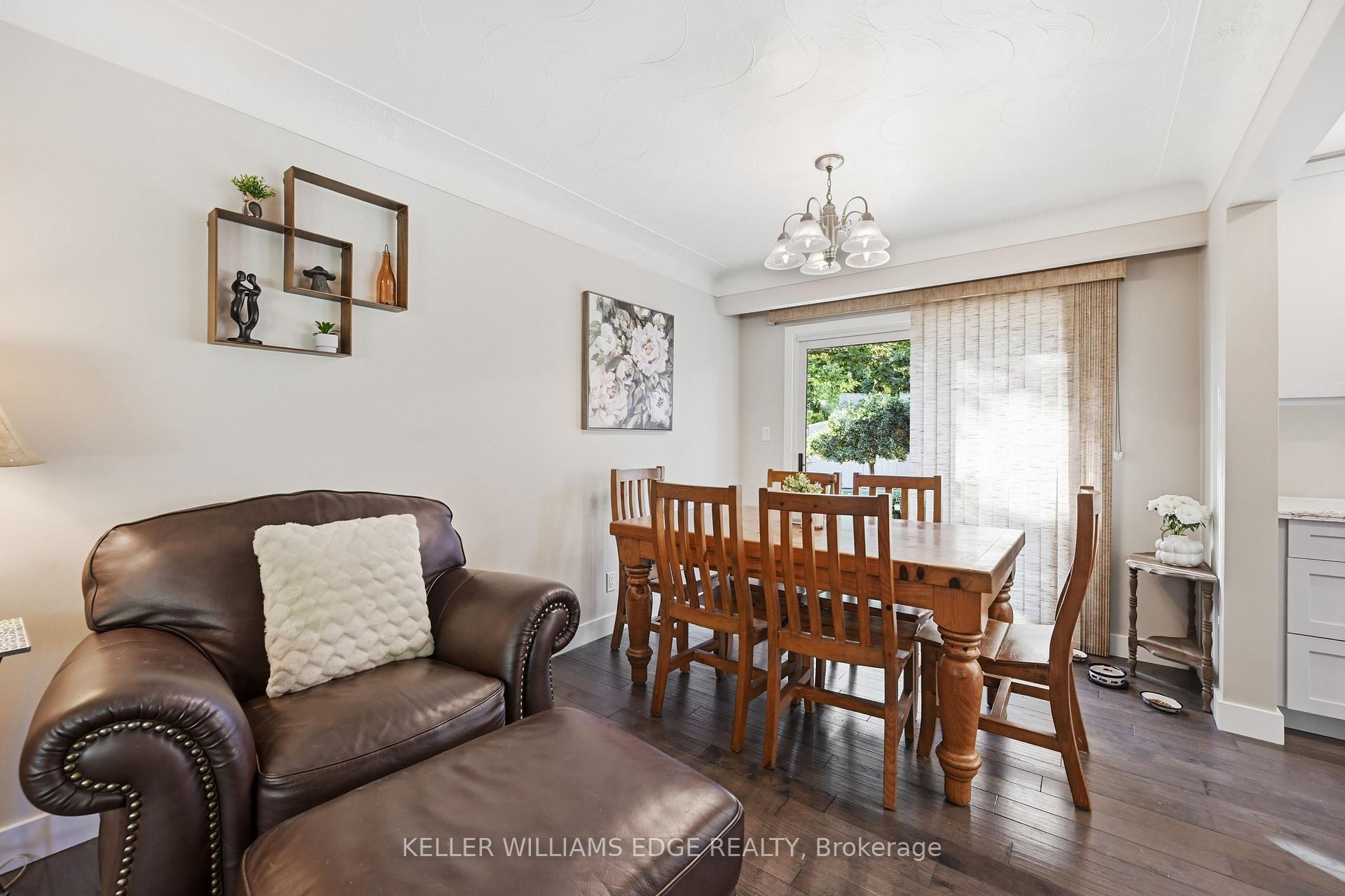 Photo 12 of 2407 St. Frances Drive, Burlington, Mountainside — HOMEH