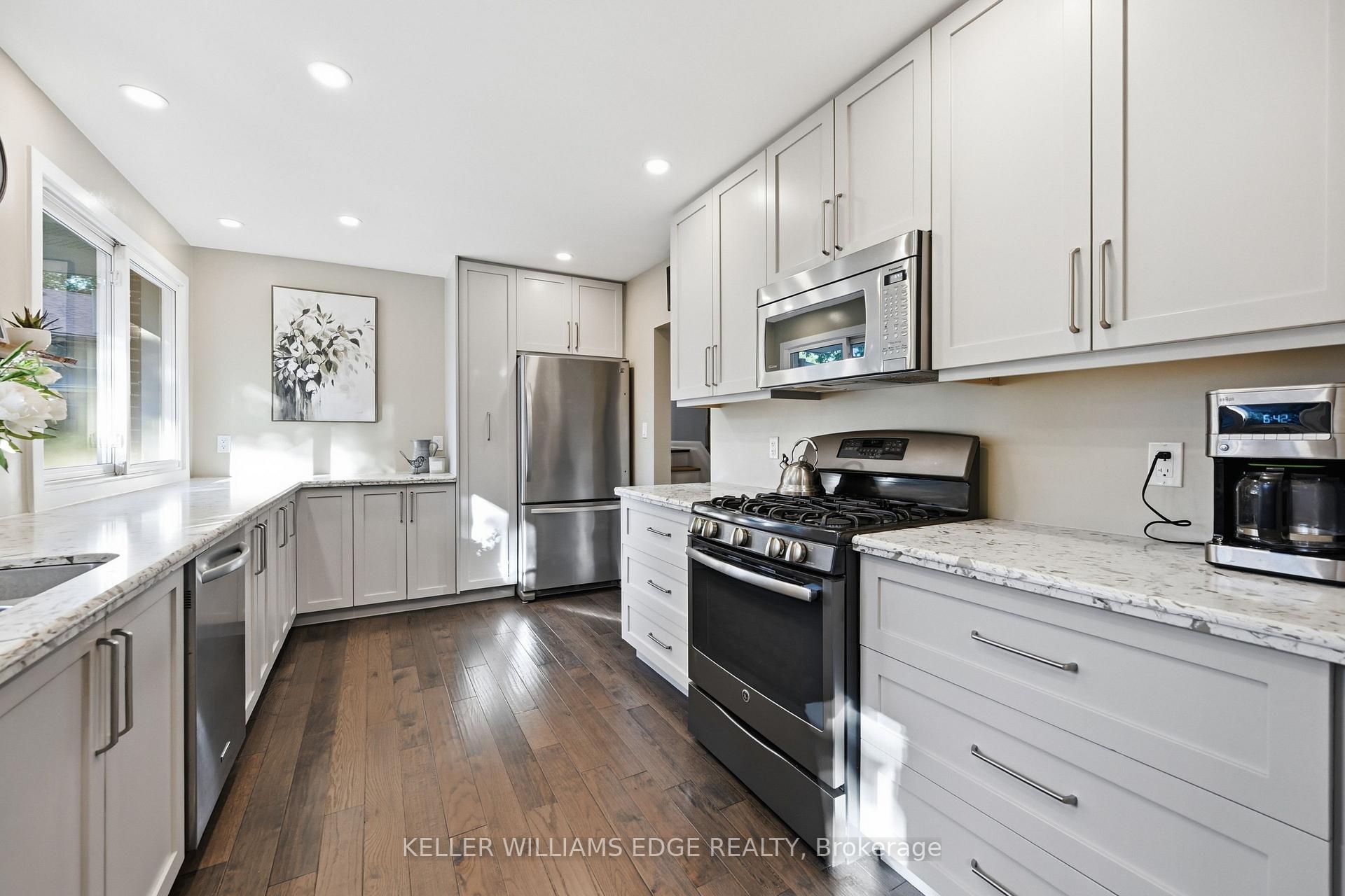 Photo 15 of 2407 St. Frances Drive, Burlington, Mountainside — HOMEH