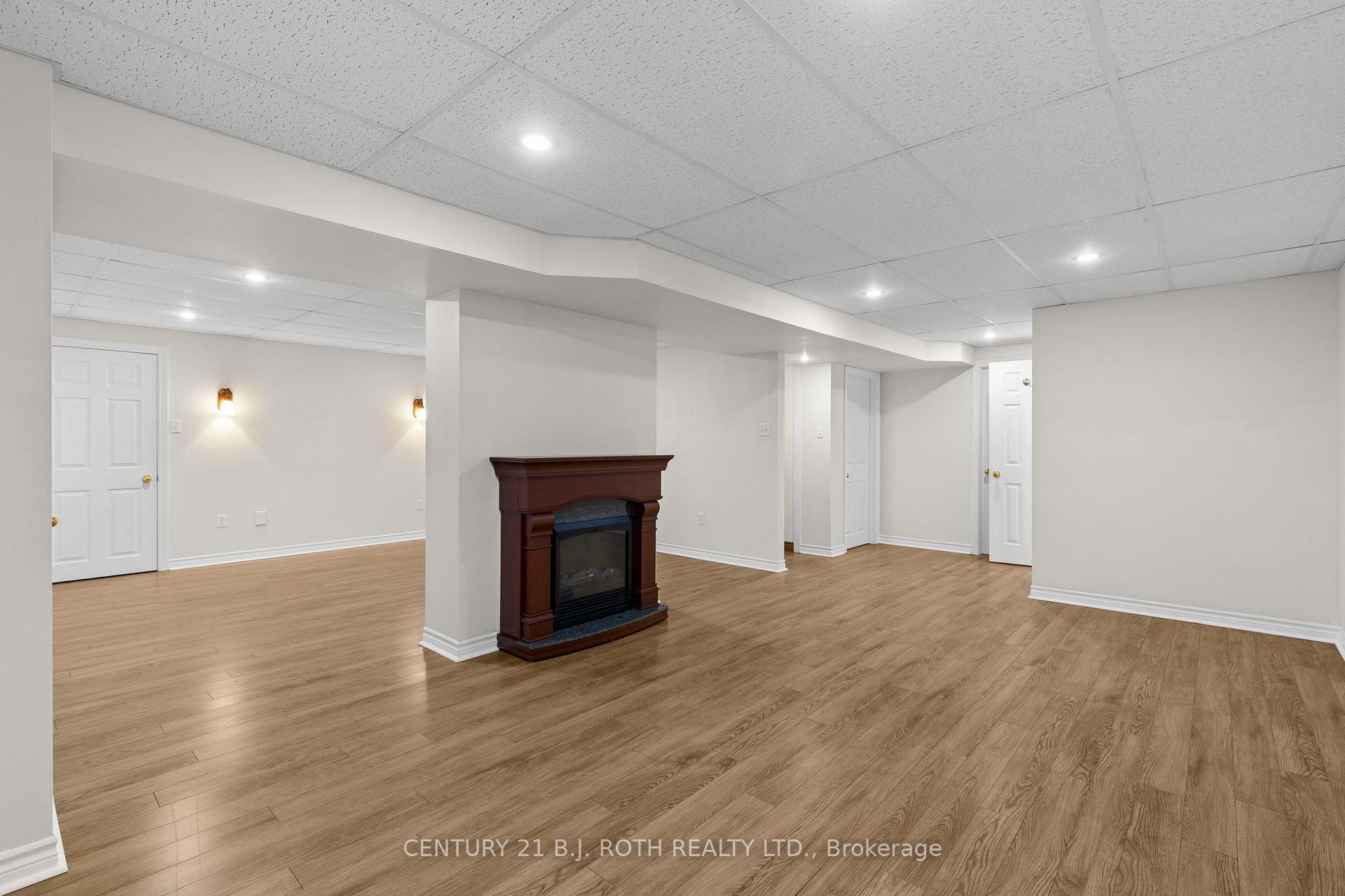 Photo 22 of 14 Prince George Crescent, Barrie, Innis-Shore — HOMEH