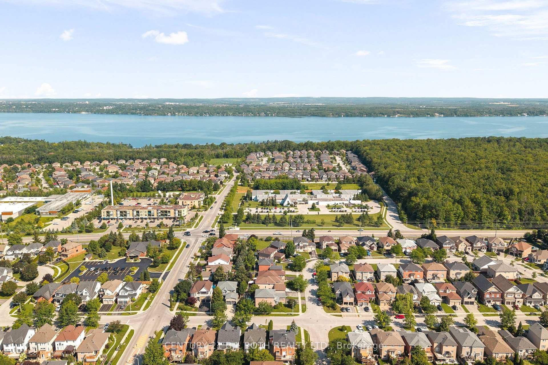Photo 34 of 14 Prince George Crescent, Barrie, Innis-Shore — HOMEH