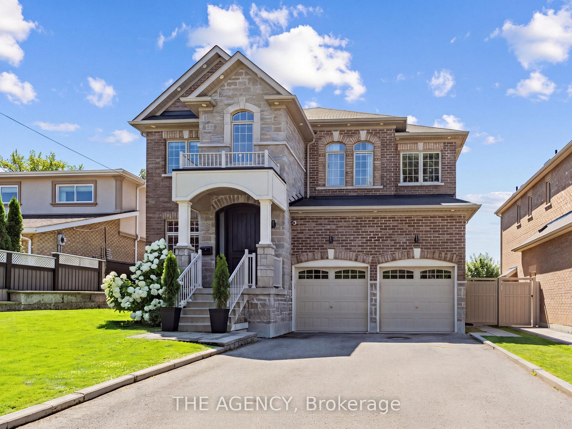 Photo of 597 Oakwood Drive