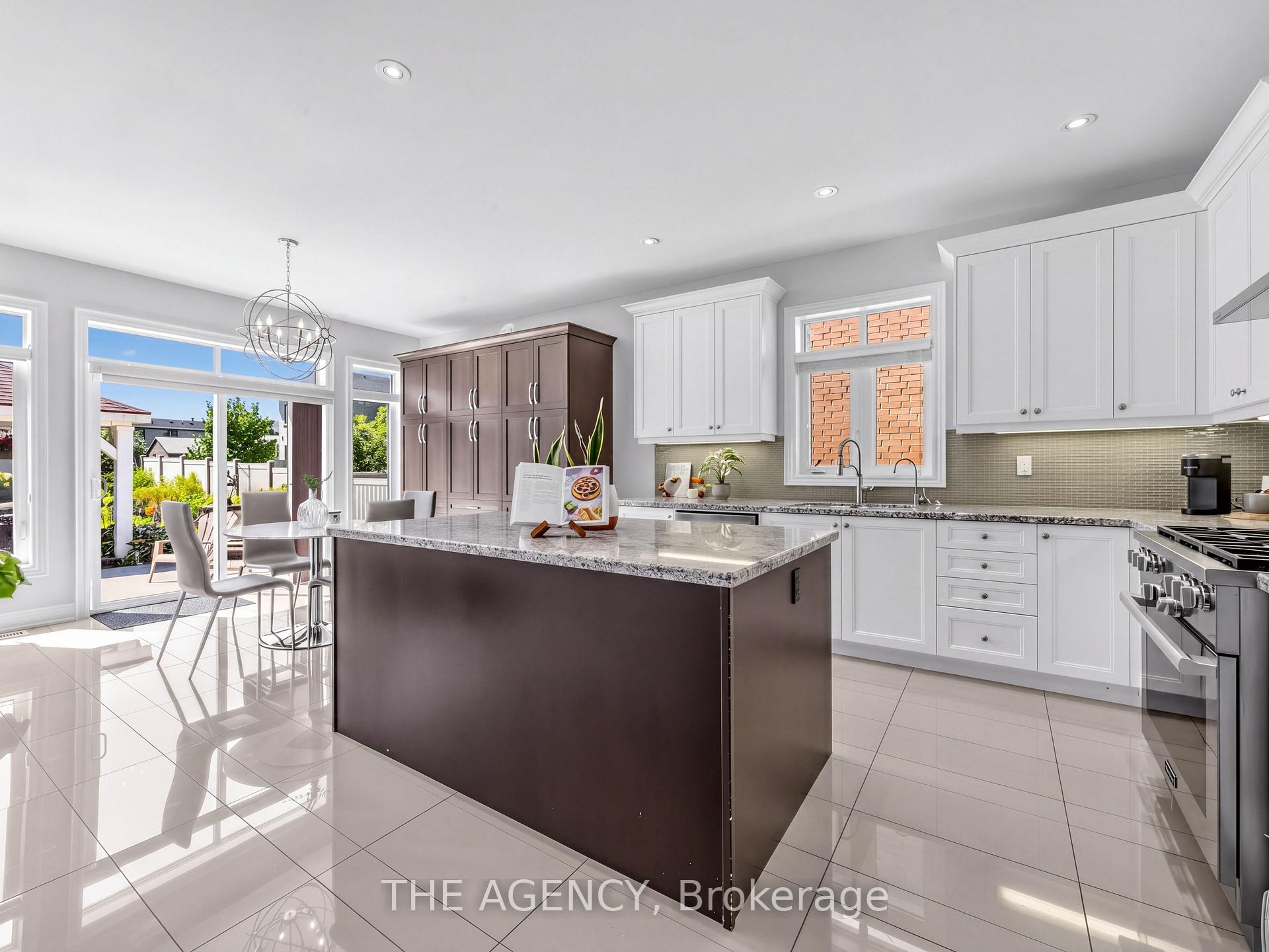 Photo 20 of 597 Oakwood Drive, Pickering, Rosebank — HOMEH