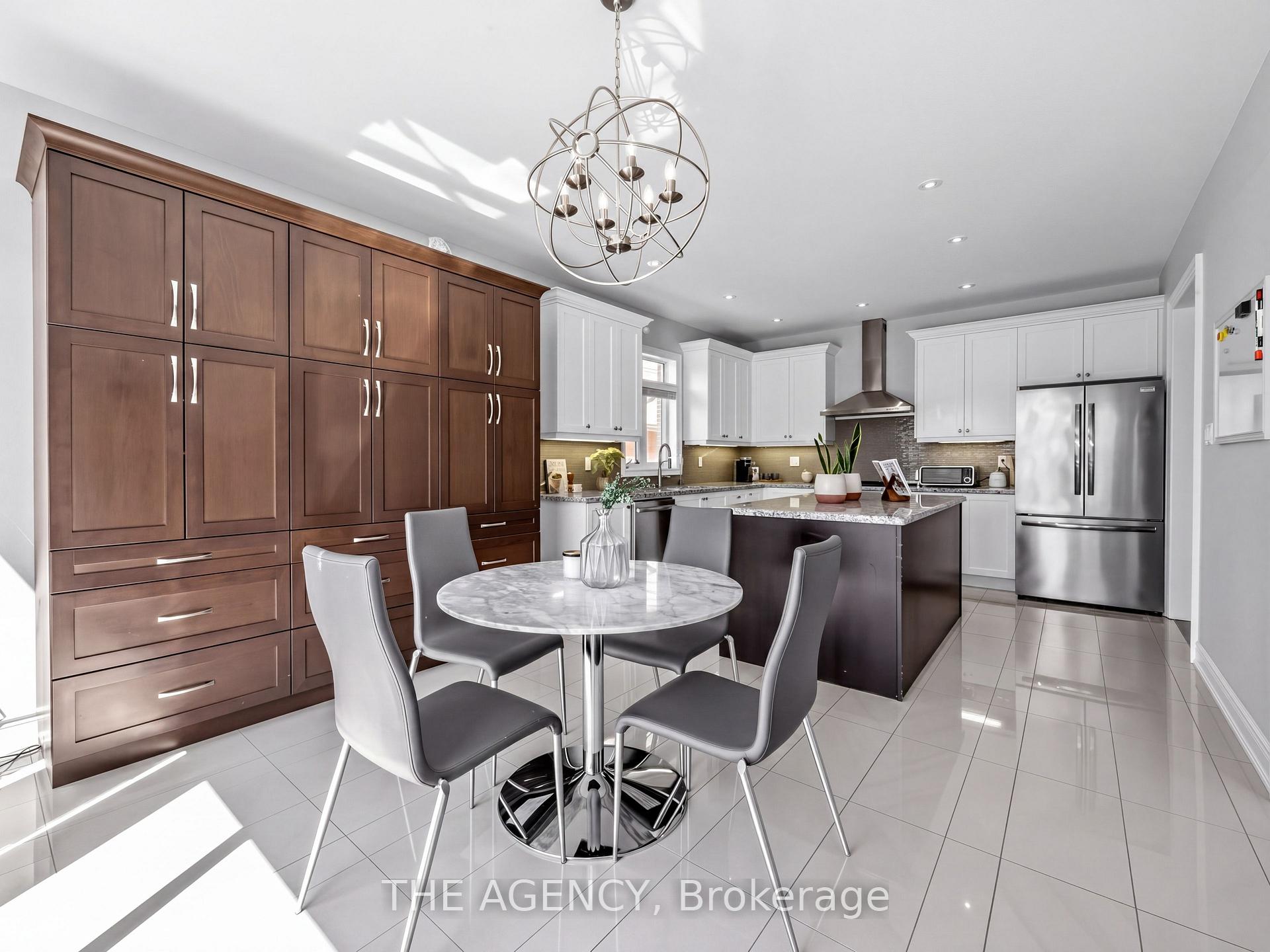 Photo 25 of 597 Oakwood Drive, Pickering, Rosebank — HOMEH