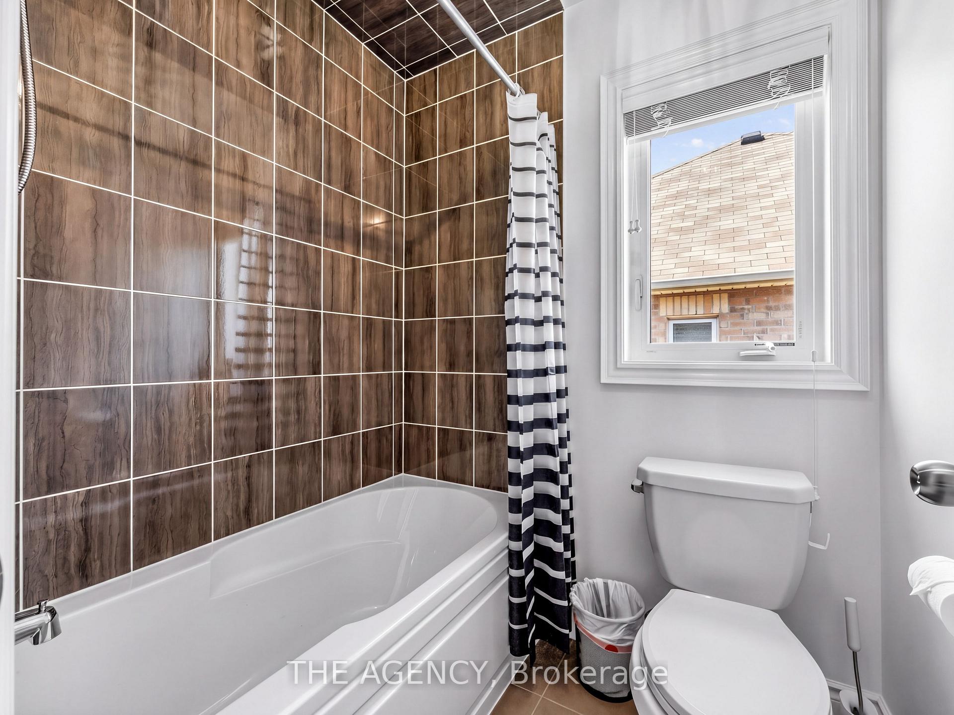 Photo 39 of 597 Oakwood Drive, Pickering, Rosebank — HOMEH