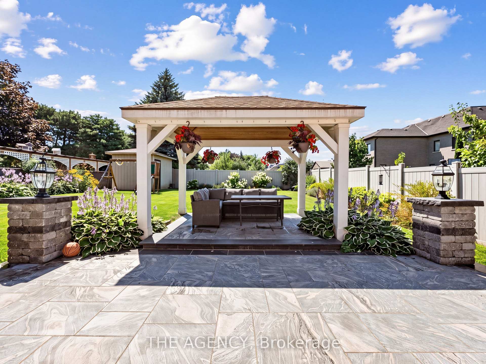 Photo 54 of 597 Oakwood Drive, Pickering, Rosebank — HOMEH