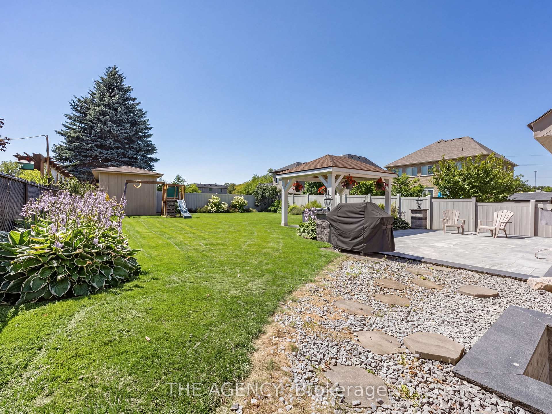 Photo 55 of 597 Oakwood Drive, Pickering, Rosebank — HOMEH