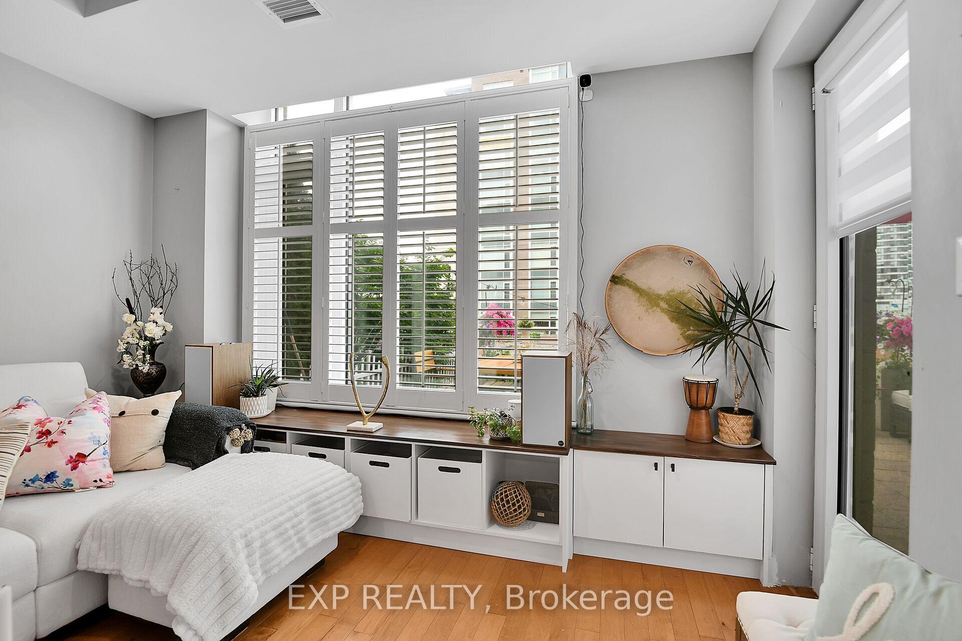 Photo 20 of 575 Byron Avenue, Ottawa, McKellar/Highland — HOMEH