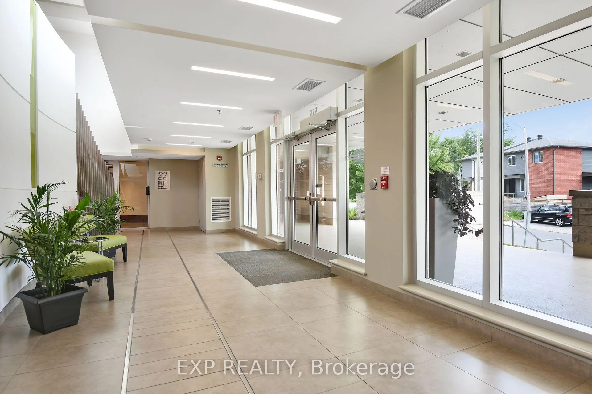 Photo 14 of 575 Byron Avenue, Ottawa, McKellar/Highland — HOMEH