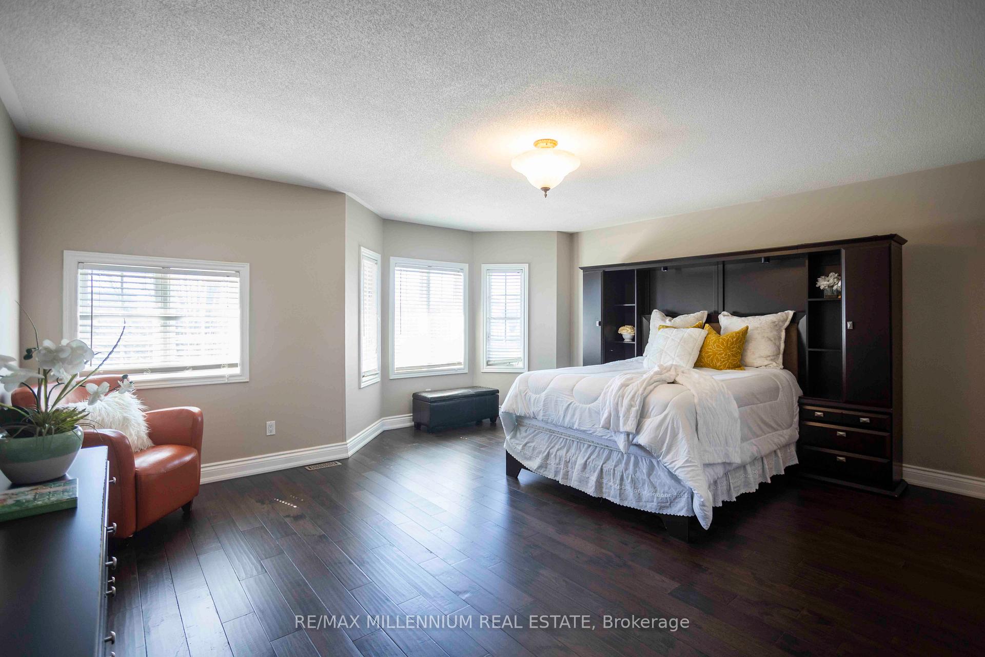 Photo 4 of 84 Bowles Drive, Ajax, Central West — HOMEH