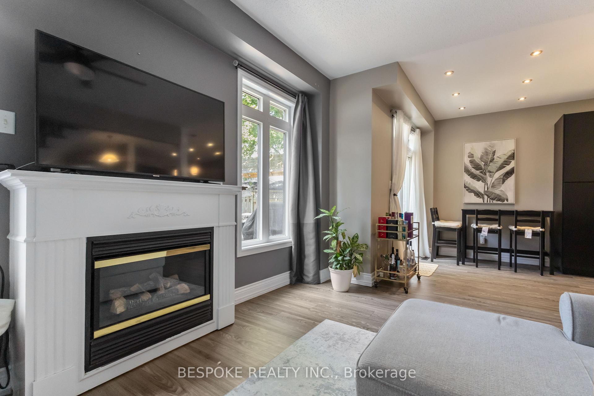 Photo 9 of 163 Glasgow Crescent, Georgina, Keswick South — HOMEH