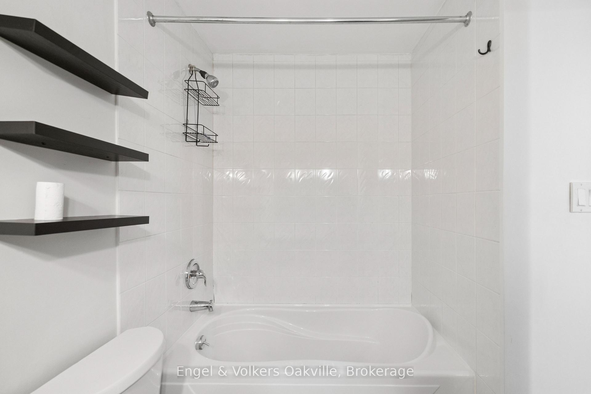 Photo 24 of Unit 184, 1055 Dundas Street E, Mississauga, Applewood — HOMEH