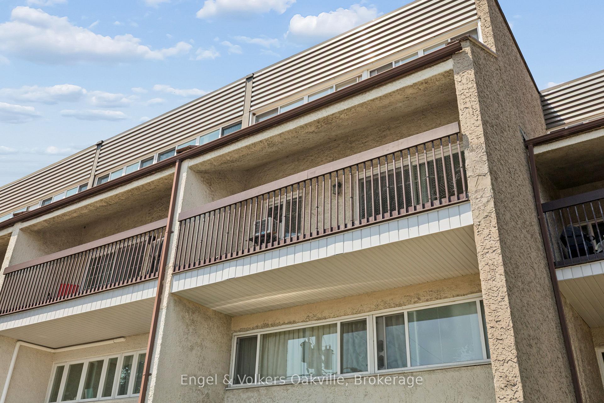 Photo 27 of Unit 184, 1055 Dundas Street E, Mississauga, Applewood — HOMEH