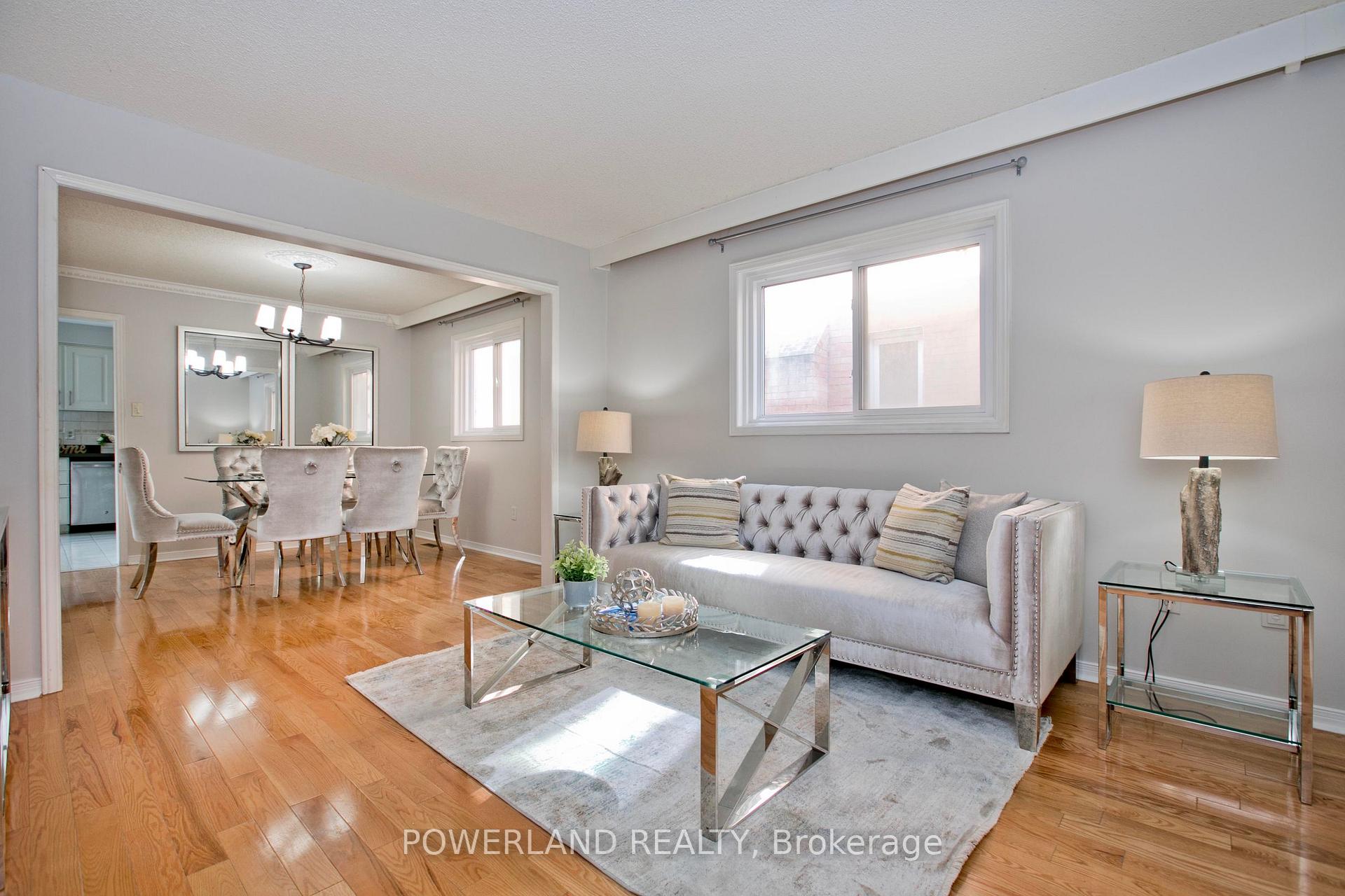 Photo 7 of 2441 Strathmore Crescent, Mississauga, Central Erin Mills — HOMEH