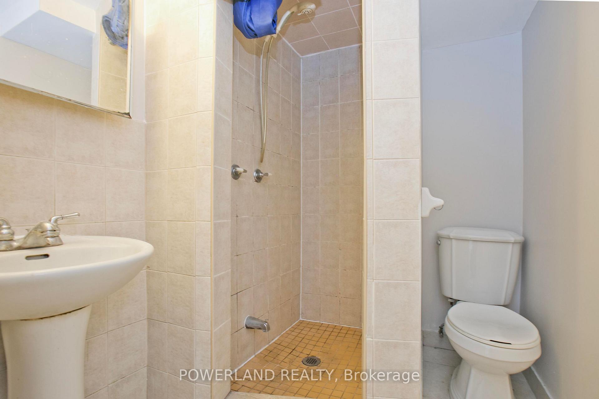 Photo 27 of 2441 Strathmore Crescent, Mississauga, Central Erin Mills — HOMEH