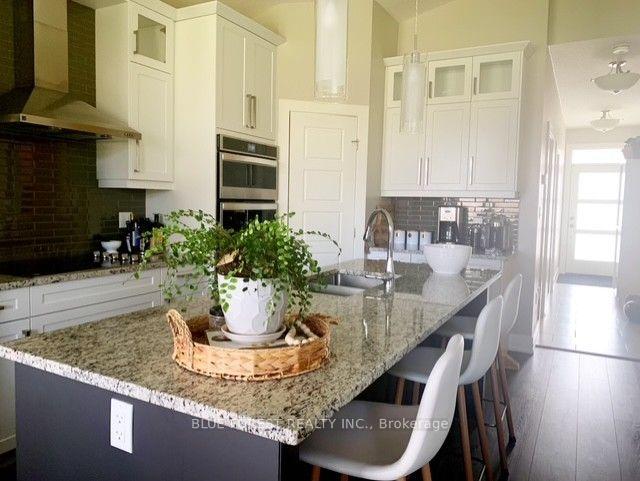 Photo 2 of Unit 2, 10 Mcpherson Court, Central Elgin, Rural Central Elgin — HOMEH