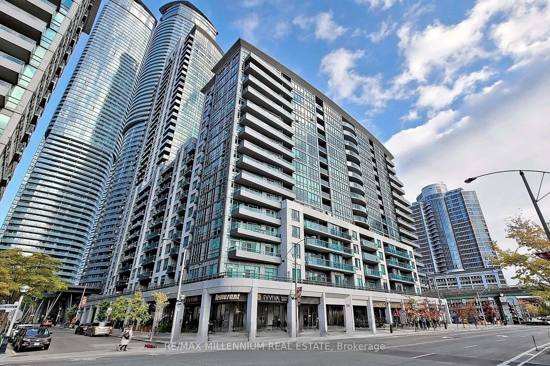Photo 1 of Unit 1508, 25 Lower Simcoe Street, Toronto, Waterfront Communities — HOMEH