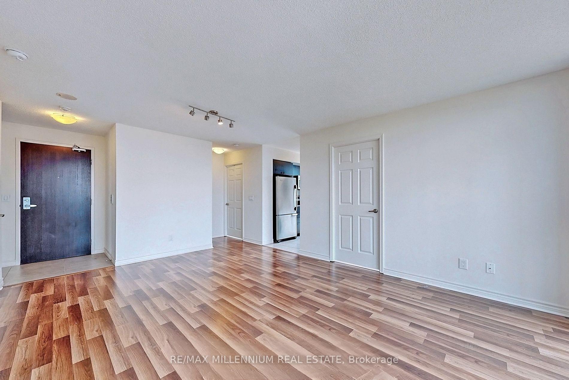 Photo 10 of Unit 1508, 25 Lower Simcoe Street, Toronto, Waterfront Communities — HOMEH