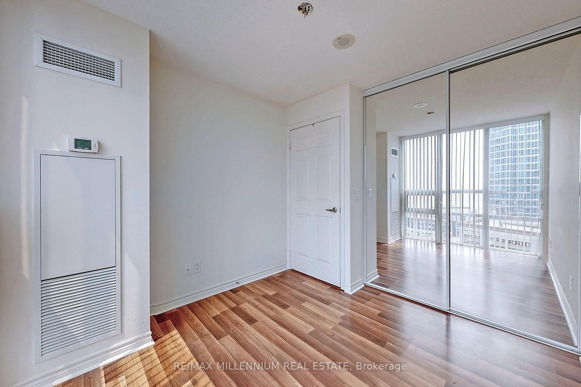 Photo 18 of Unit 1508, 25 Lower Simcoe Street, Toronto, Waterfront Communities — HOMEH