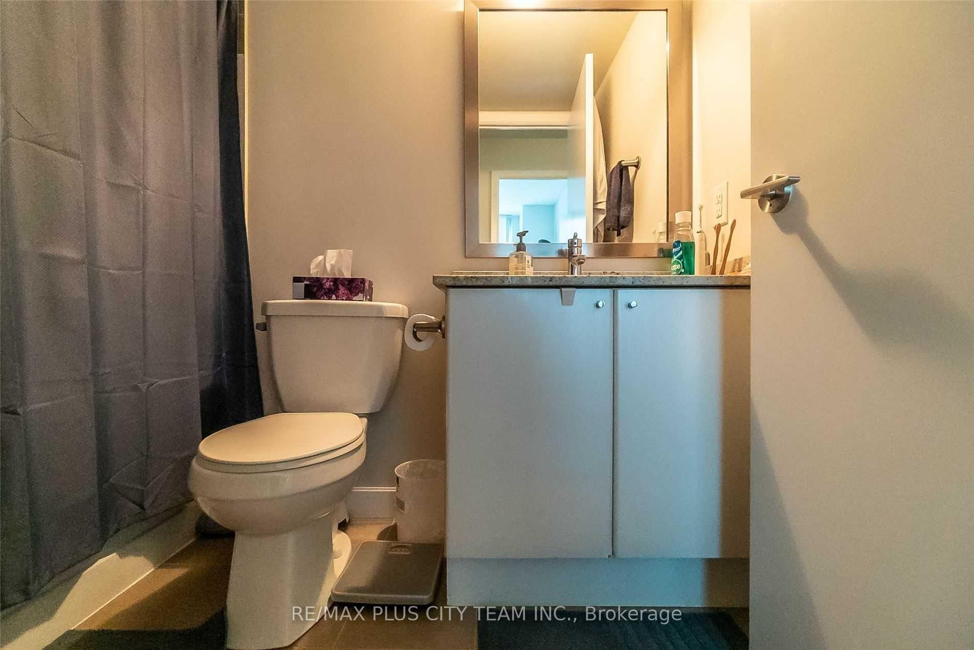 Photo 10 of Unit 602, 33 Bay Street, Toronto, Waterfront Communities — HOMEH