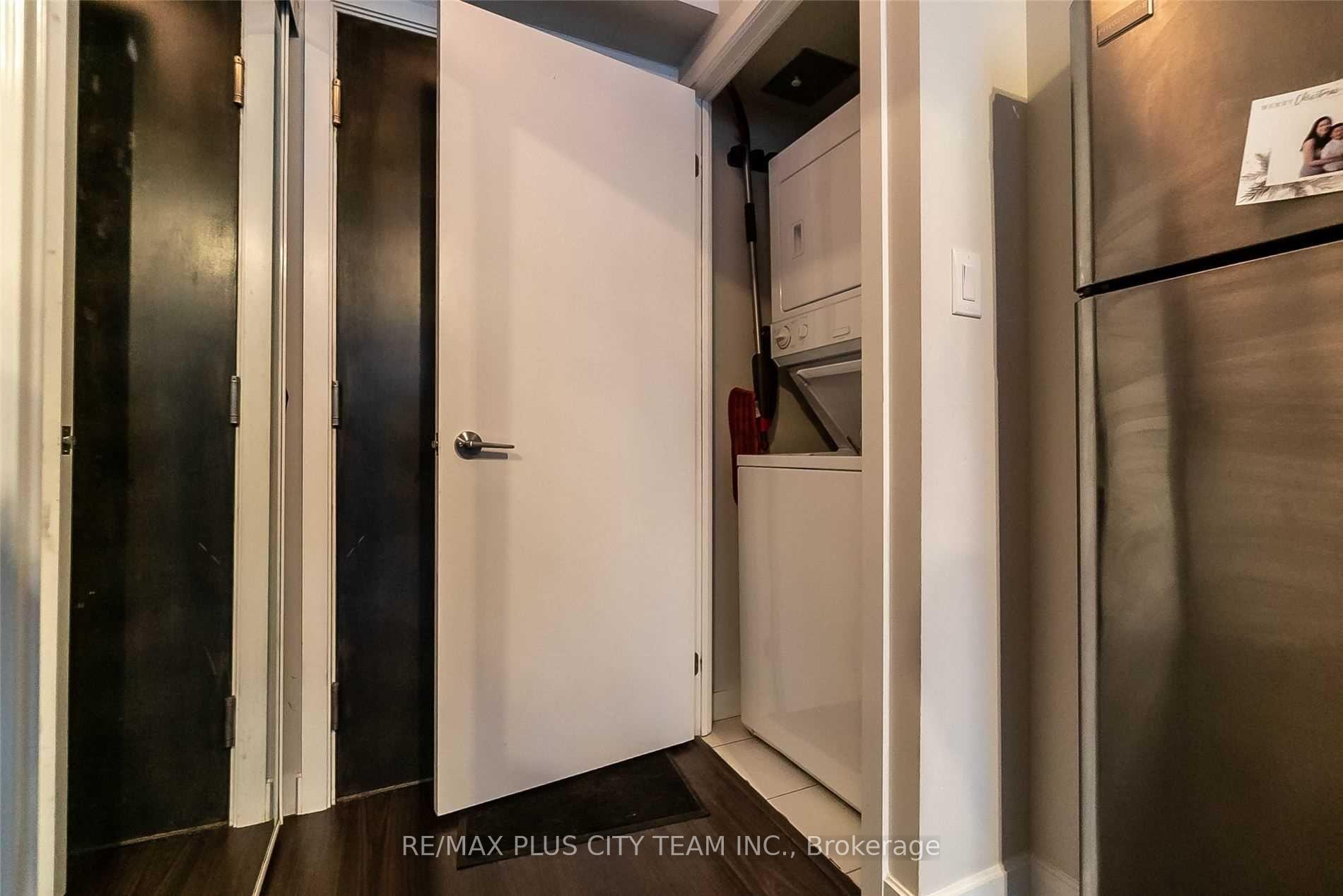 Photo 11 of Unit 602, 33 Bay Street, Toronto, Waterfront Communities — HOMEH