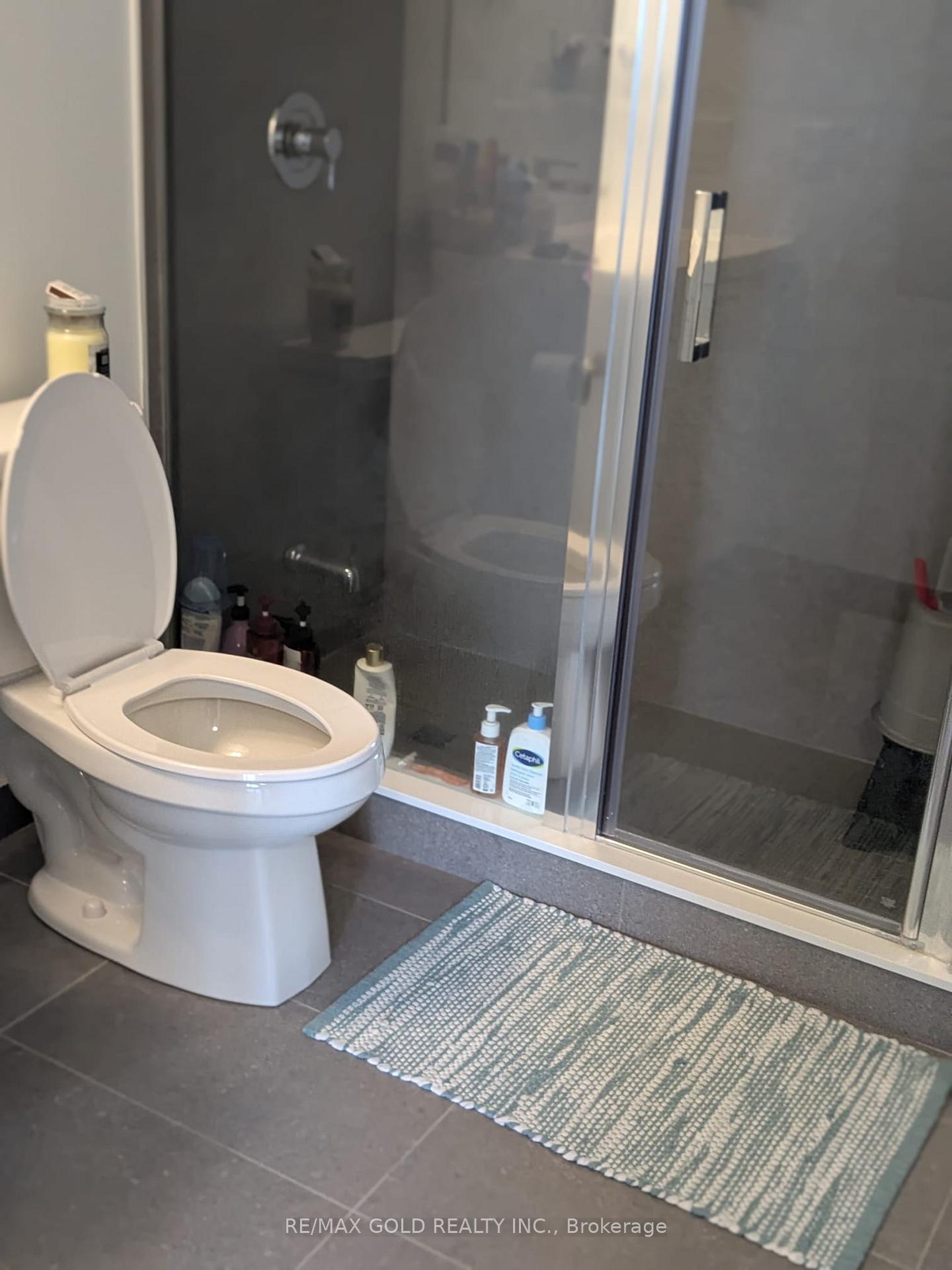 Photo 5 of Unit 37, 2545 Simcoe Street N, Oshawa, Windfields — HOMEH