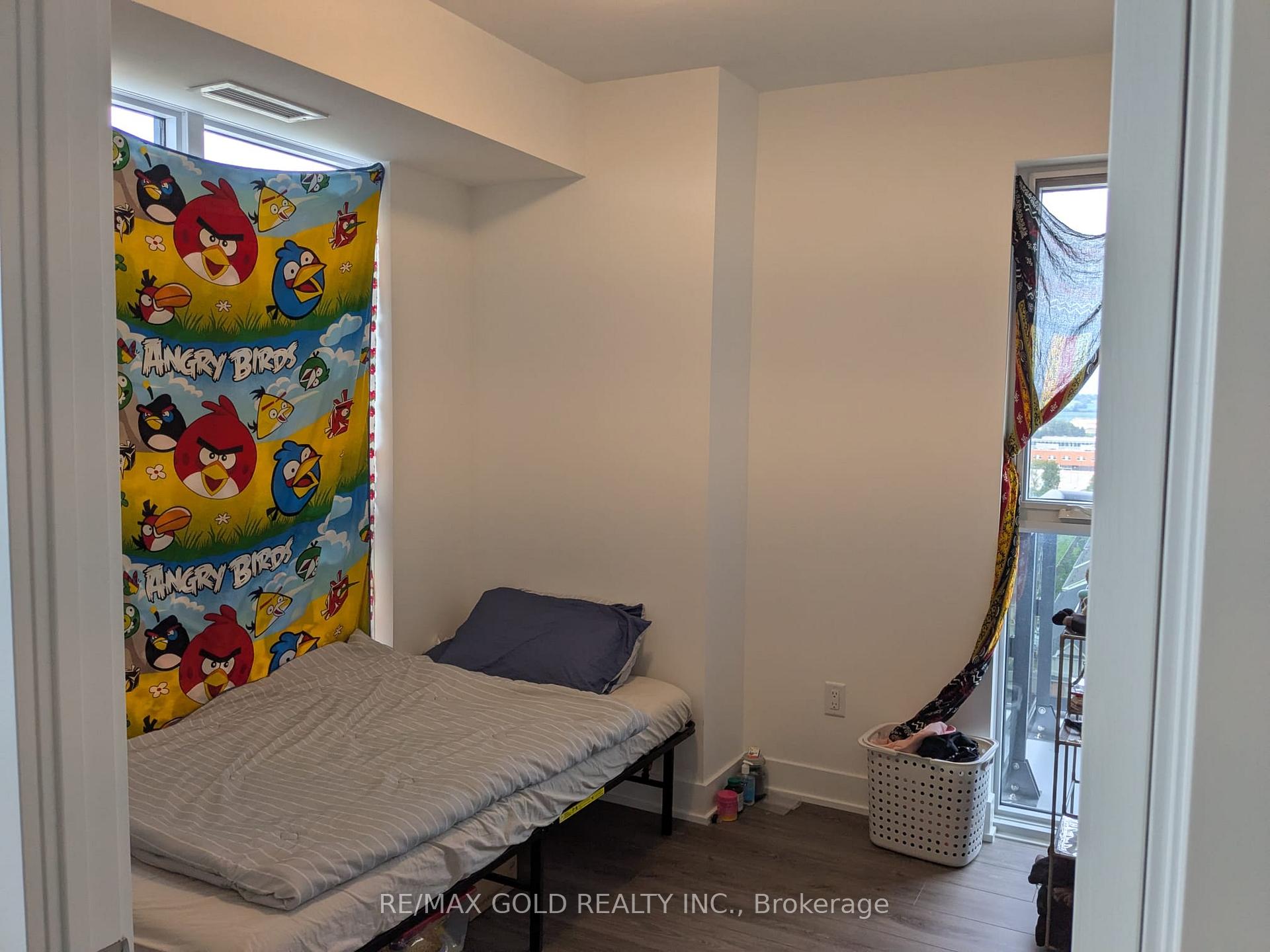 Photo 6 of Unit 37, 2545 Simcoe Street N, Oshawa, Windfields — HOMEH