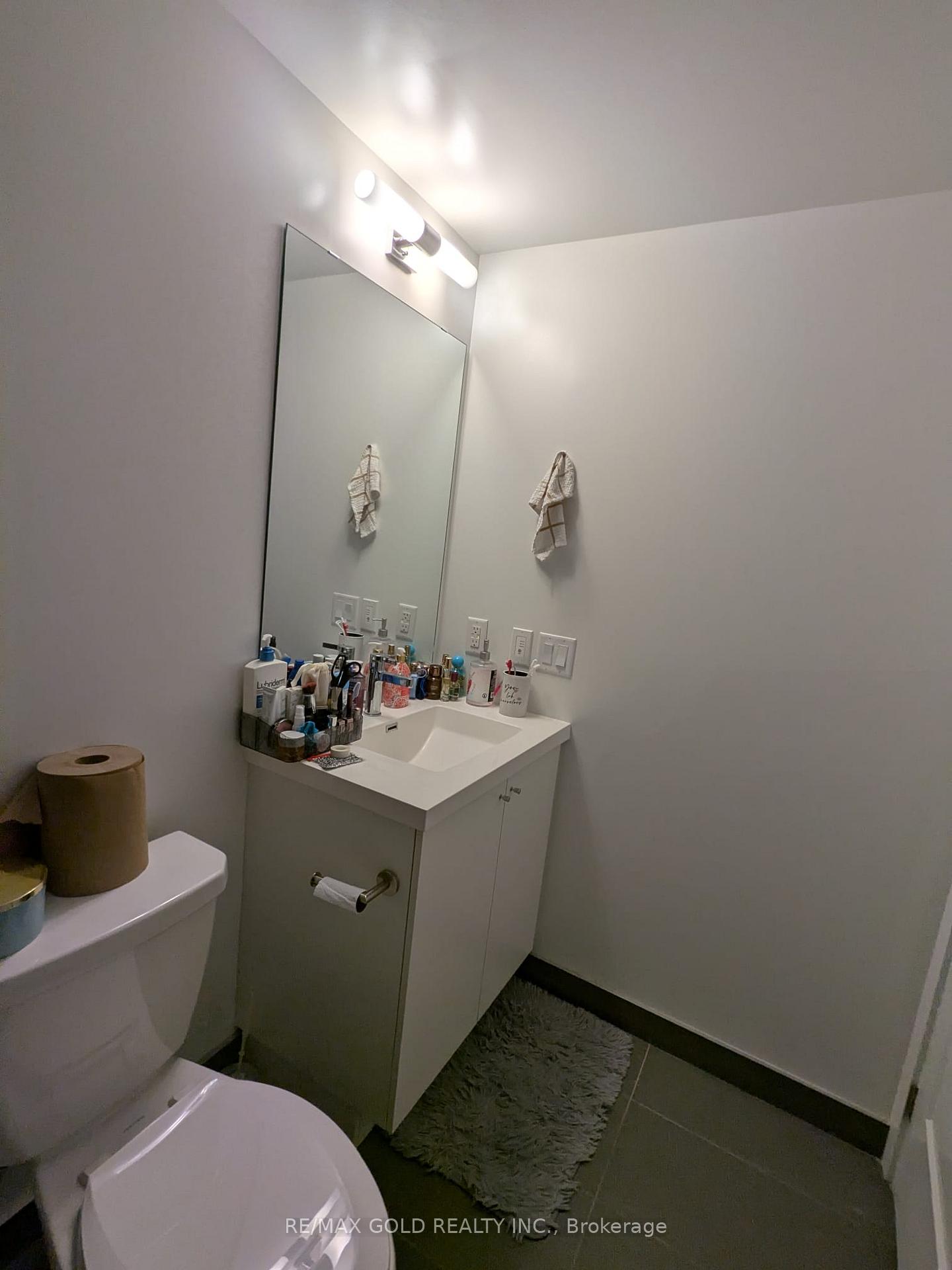 Photo 9 of Unit 37, 2545 Simcoe Street N, Oshawa, Windfields — HOMEH