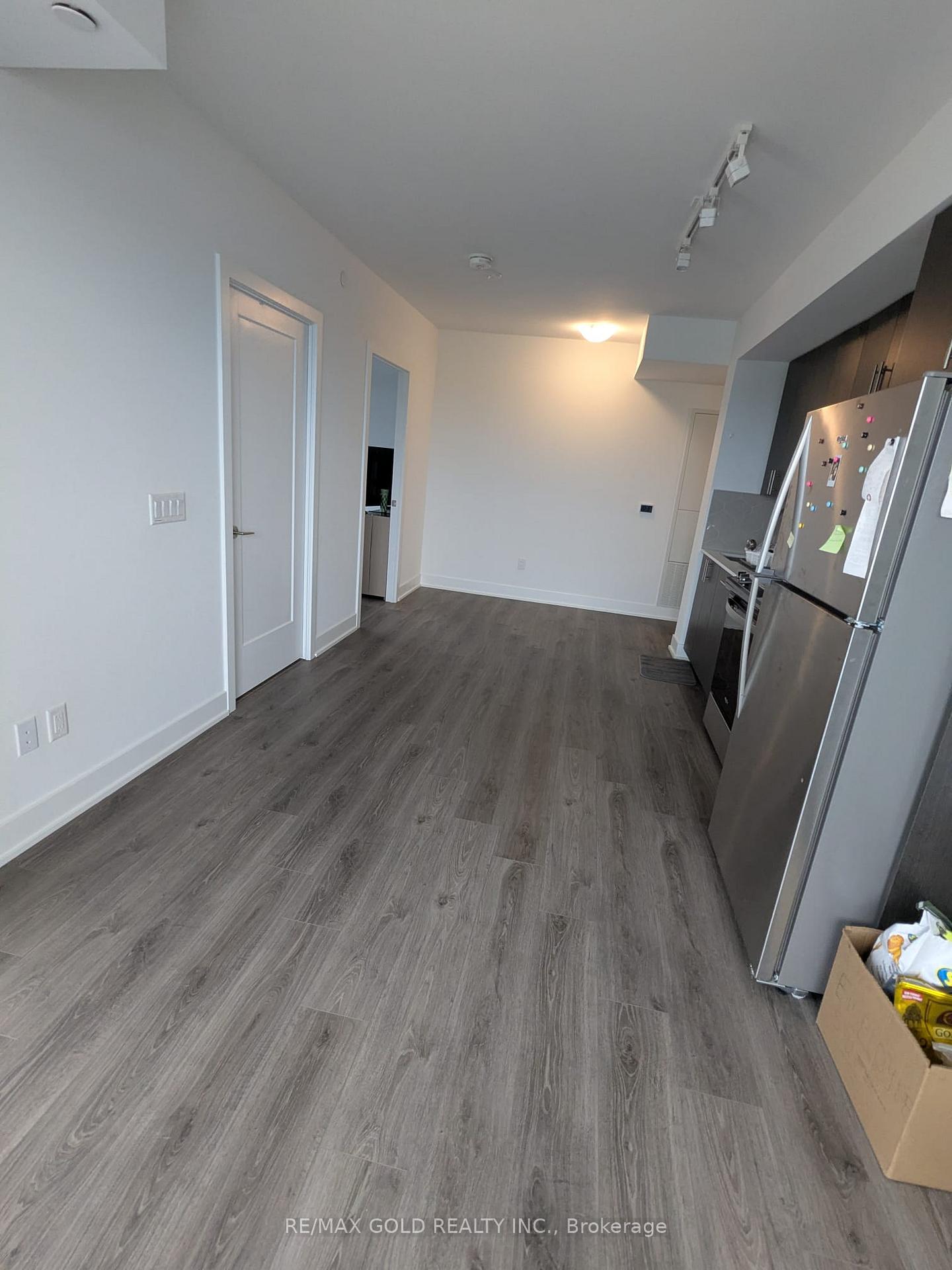 Photo 11 of Unit 37, 2545 Simcoe Street N, Oshawa, Windfields — HOMEH