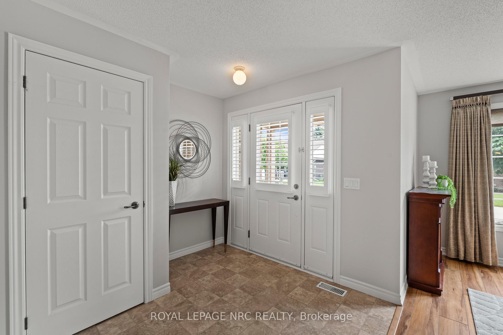 Photo 3 of 3988 Sunset Lane, Lincoln, Lincoln-Jordan/Vineland — HOMEH