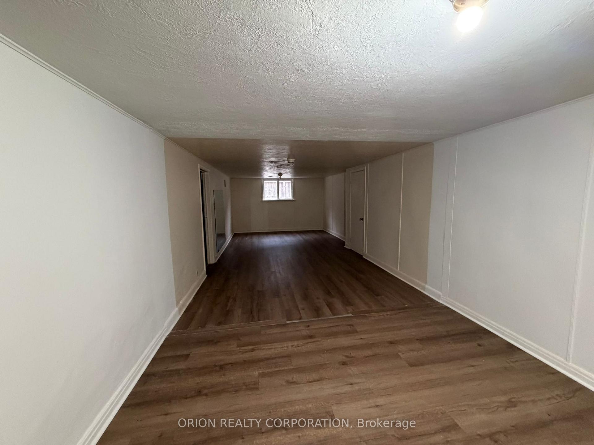 Photo 35 of 3 Romar Crescent, North York, Yorkdale-Glen Park — HOMEH