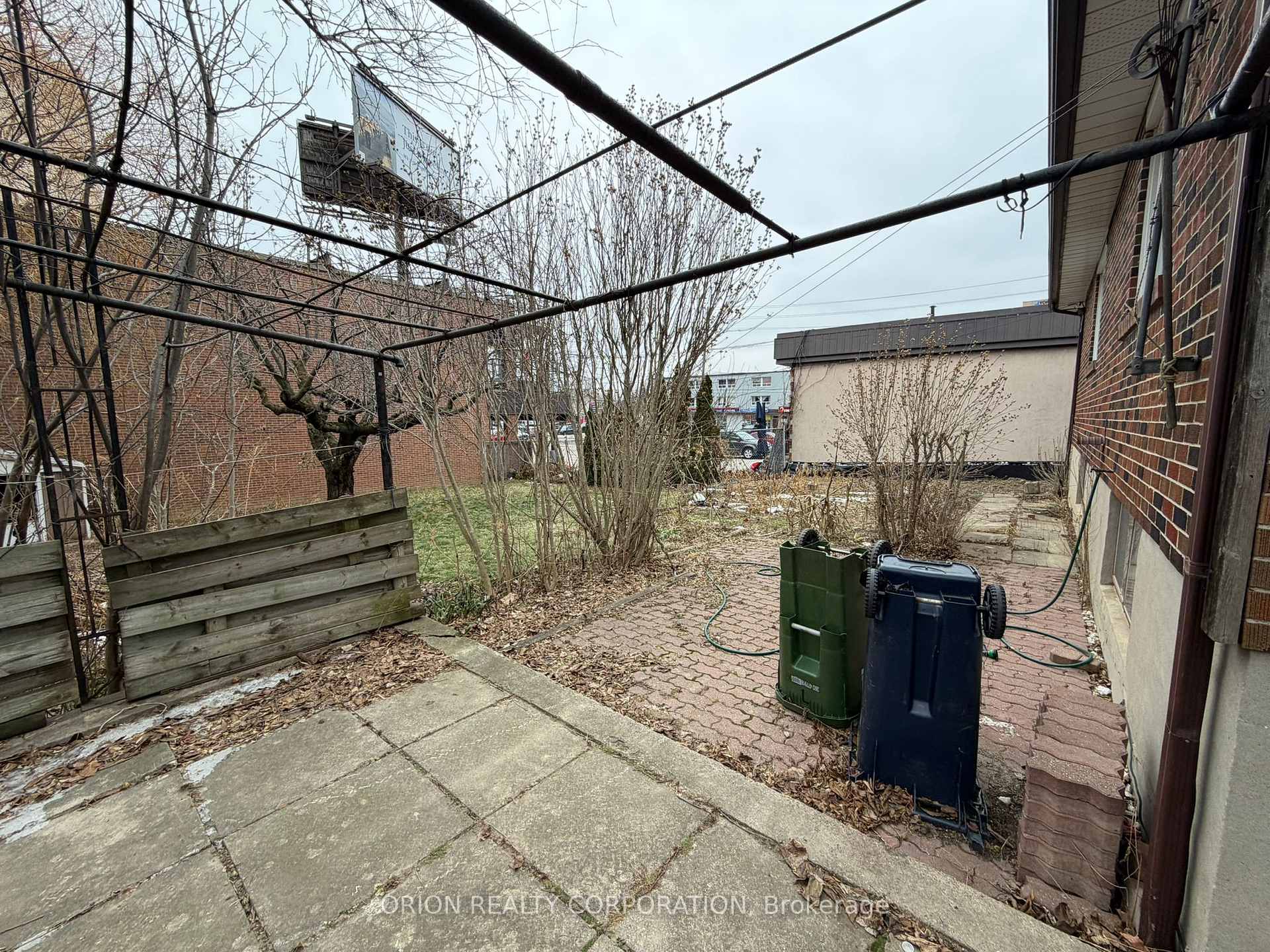 Photo 36 of 3 Romar Crescent, North York, Yorkdale-Glen Park — HOMEH