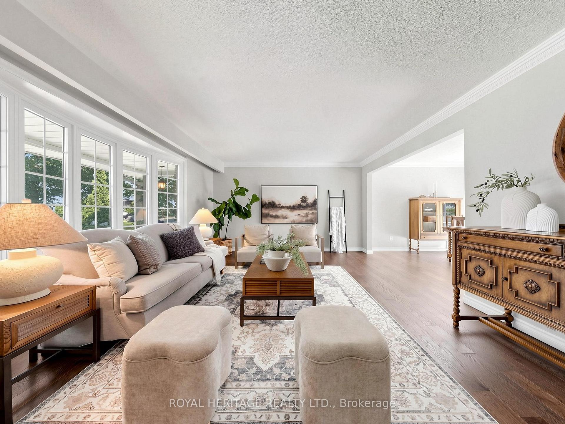 Photo 6 of 1015 Lavender Court, Oshawa, Centennial — HOMEH