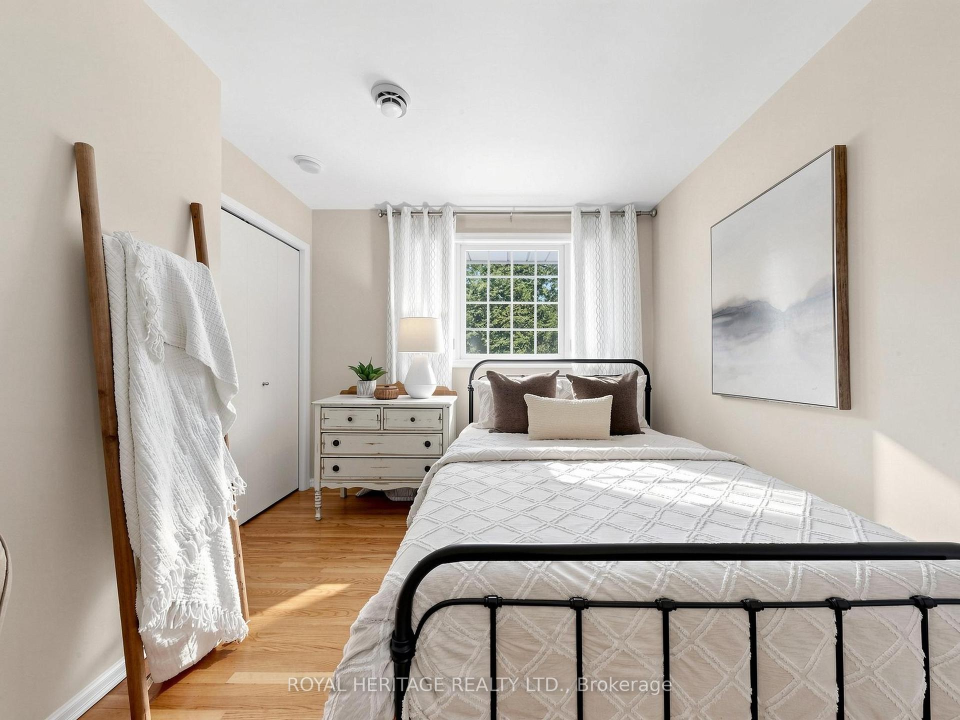 Photo 31 of 1015 Lavender Court, Oshawa, Centennial — HOMEH