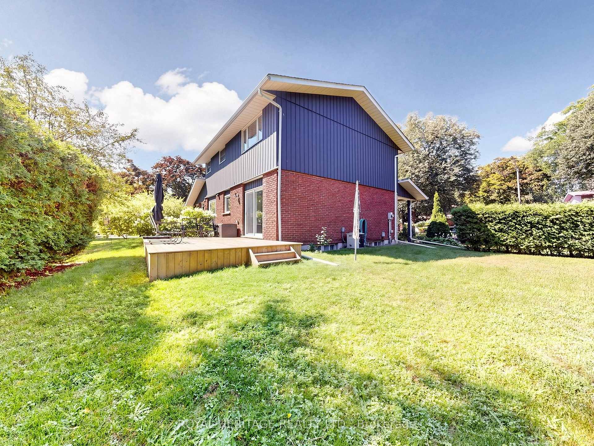 Photo 41 of 1015 Lavender Court, Oshawa, Centennial — HOMEH