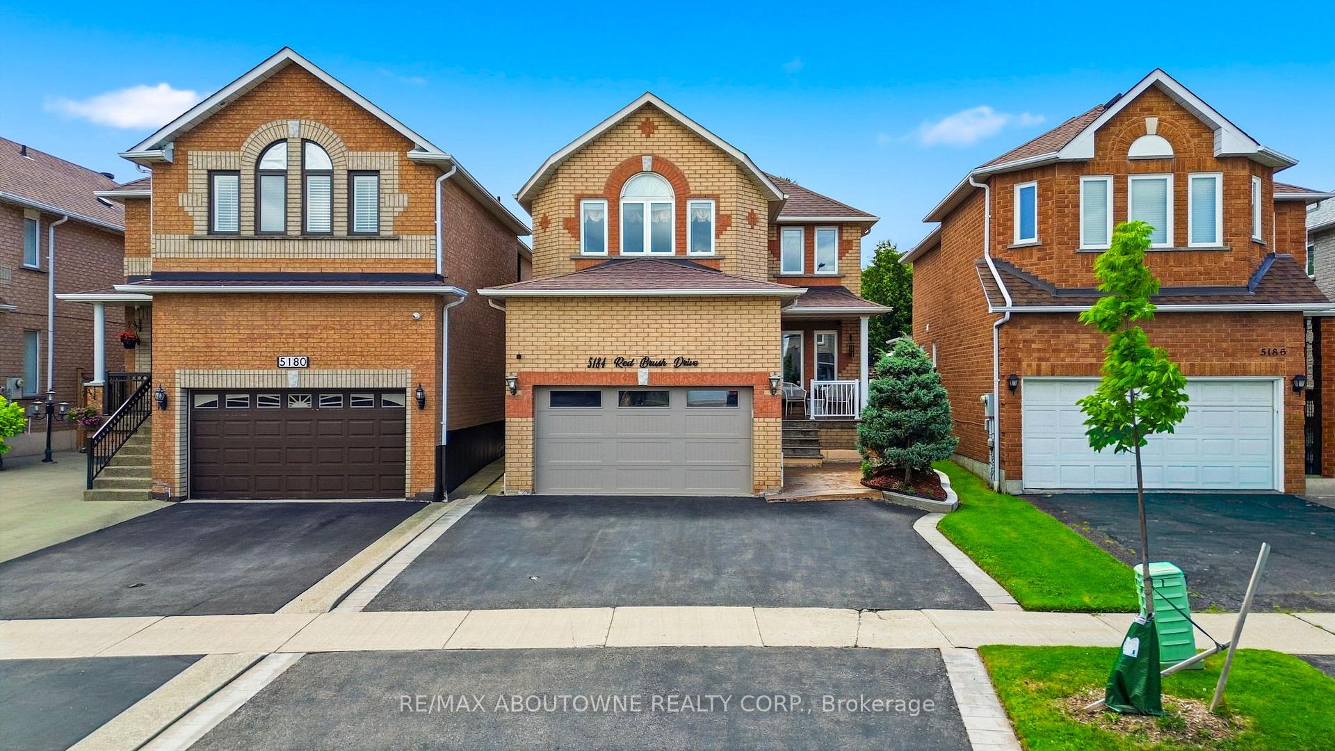 Photo 1 of 5184 Red Brush Drive, Mississauga, Hurontario — HOMEH
